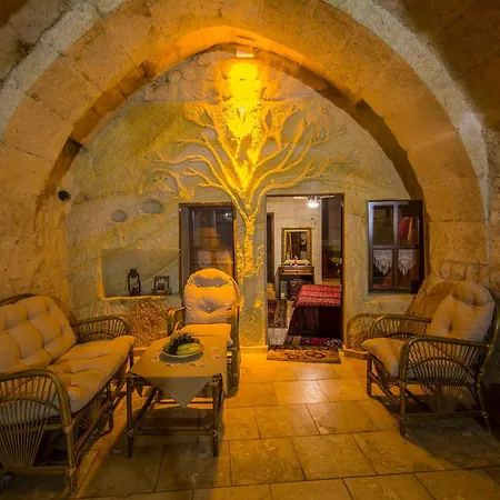 Hotel Assiana Cave