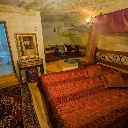 Hotel Assiana Cave 3*