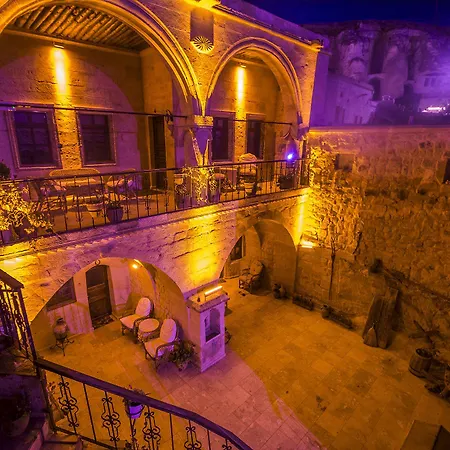 Assiana Cave Hotel 4*