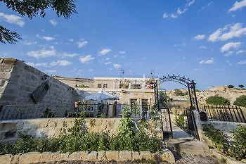 Assiana Cave Hotel 3*