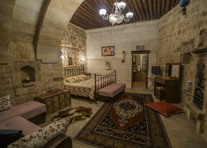 Hotel Assiana Cave 4*