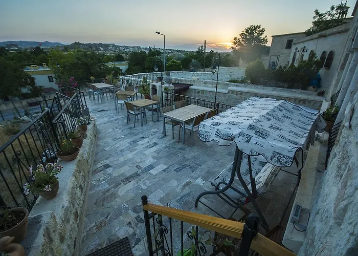 Hotel Assiana Cave 4*