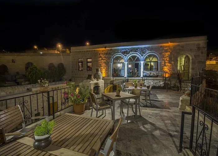 Hotel Assiana Cave 4*